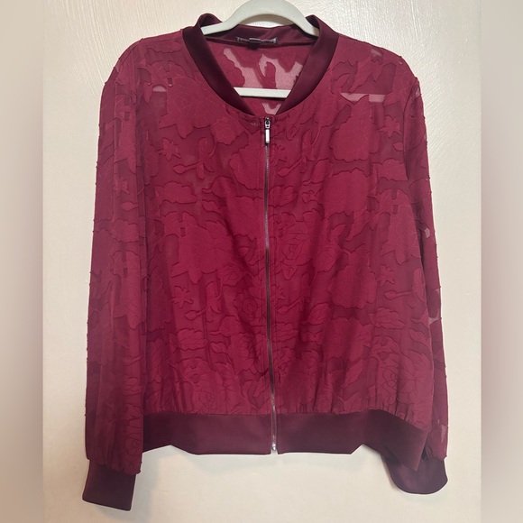 Kaye & Mallory Woman’s Bomber Jacket Sheer Floral Rose Fill Zipper Red Size XL - Picture 1 of 6